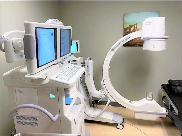 GE OEC-9900 C-Arm
